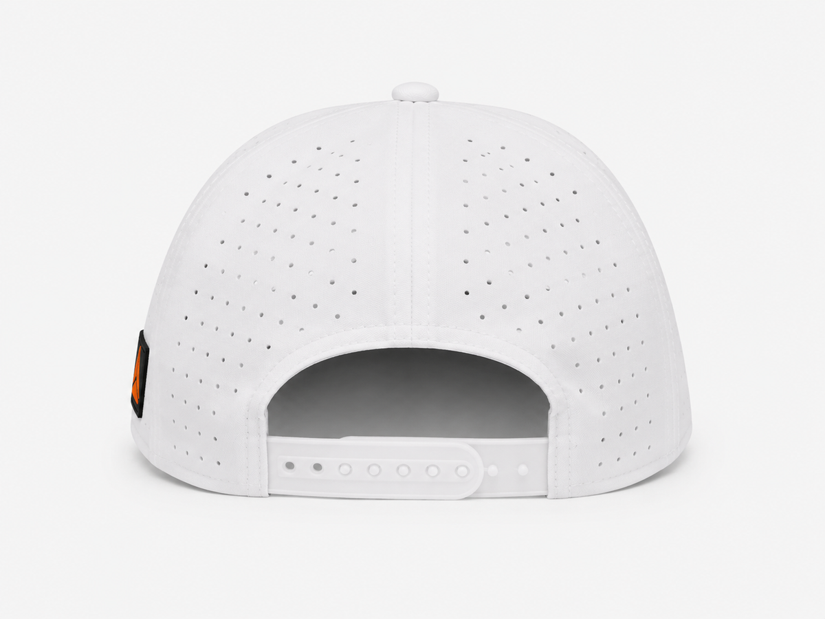 Trika Performance Snapback White